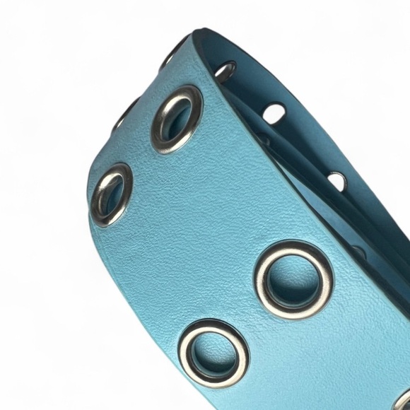 2 Buckle Womens Cute Punk Emo Goth Stylish Blue Whole Belt 50” Large - Picture 4 of 5